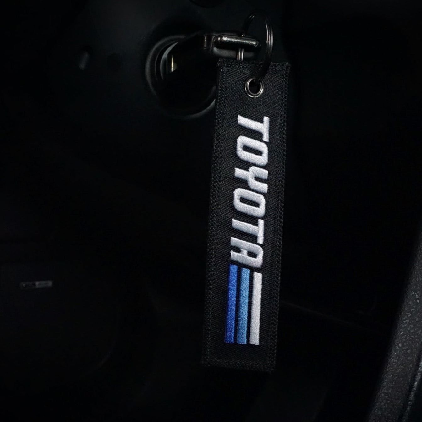 Blue Scheme Retro Stripes Keychain for Toyota, Embroidered